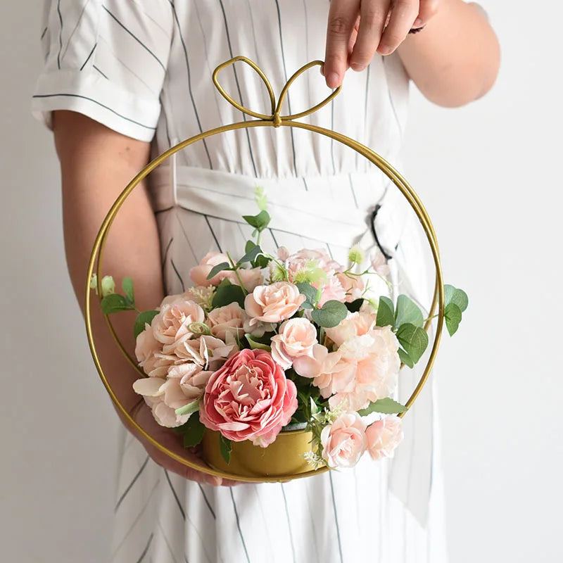 Metal Crescent Moon Flower Holder