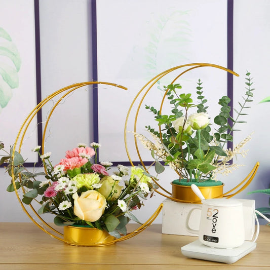 Metal Crescent Moon Flower Holder