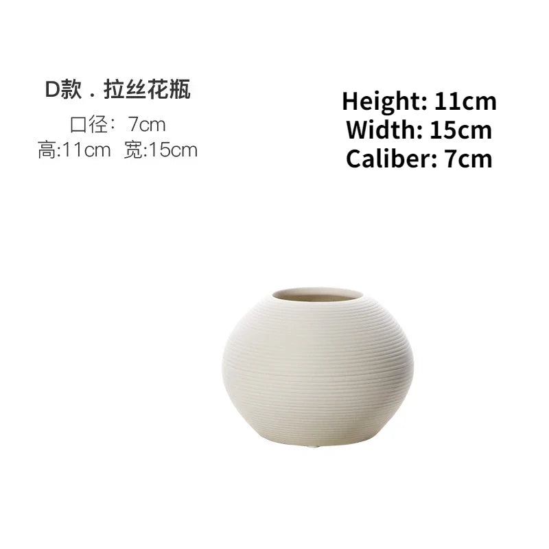 Modern White Brushed Ceramic Vase for Dried Flower